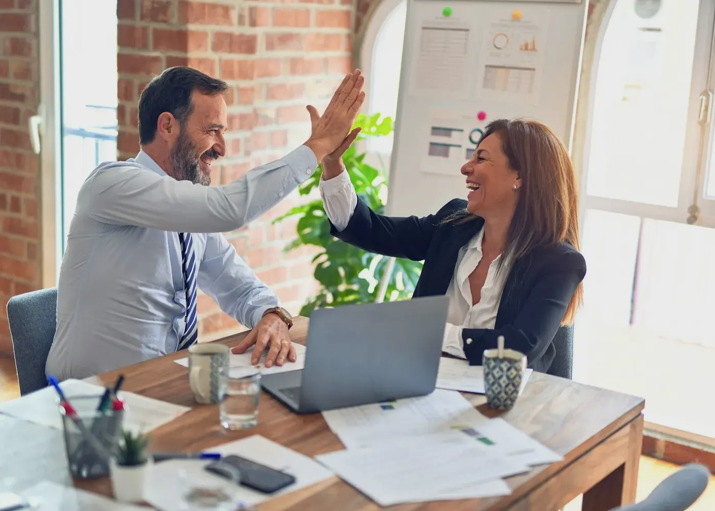Enterprise site — trust at first scroll — phase 3